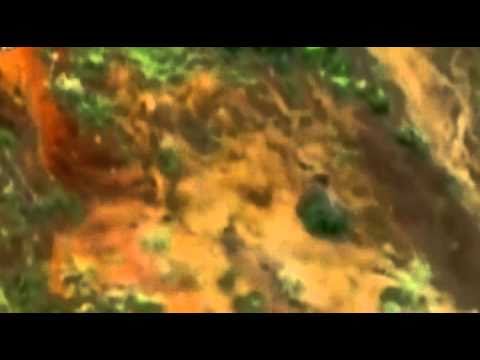 YouTube Video - Colombia - Frana una montagna del nord est del paese. 30 vittime