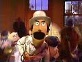 Classic Sesame Street - did somebody say AIR?