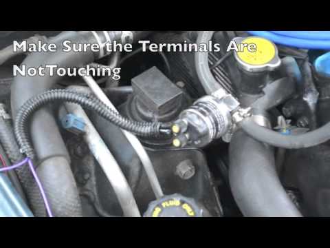 how to use a fuel pressure gauge