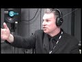 Mark Kermode gives Simon Mayo his review of the Kate Hudson and Anne Hathaway film Bride Wars on Simon's BBC Radio 5 live show.