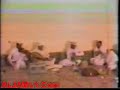 الأستاذ الراحل جمال طه الراشد بأحد سمرات 1987 مع بوأحمد يعزف فاصل على الكمنجه مع الأستاذ طارق الشيحه ودف خالد المطاوعه إبداع قويلتحميل السمرات يرجى زيارة موقعنا .http://Www.ALJAMLY.Com