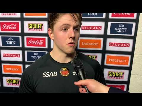 Jesper Sellgren efter trepoängaren mot Rögle