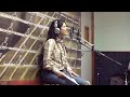 Aline Barros canta “Rendido Estou” ao vivo, no Acústico 93