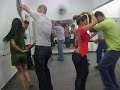 Aprenda a Dançar com Willians Cowboy e Alunas . Ligue e Agende sua Aula Fone 8576-0280 ou 5841-4288