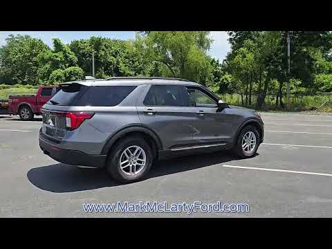 Used 2025 Gray Metallic FORD ACTIVE 4WD image 1
