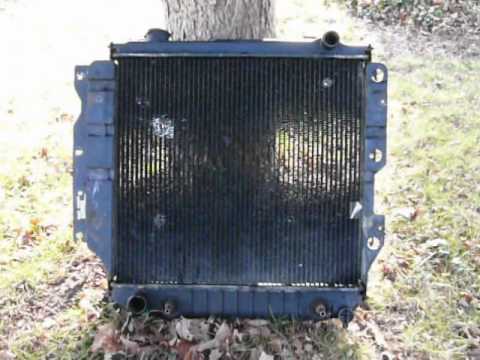 Jeep Wrangler TJ Radiator Replacement with E-Fan and Thermostat