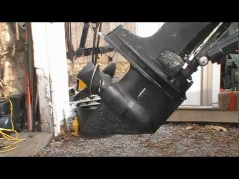 Removing my 1969 Mercury 650 Thunderbolt Ignition 65hp outboard’s lower unit.