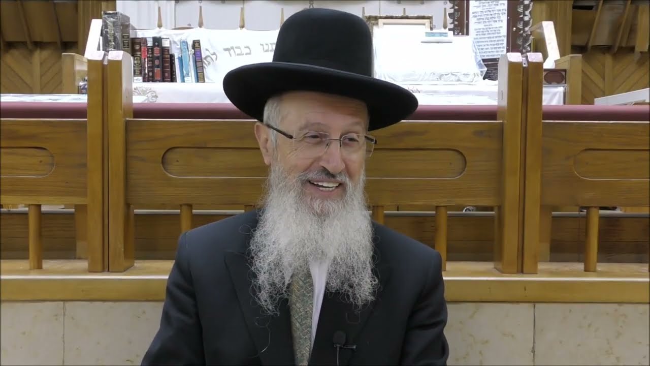 הגאון הרב אברהם יוסף שליט"א מה השינוי בתפילה בין הקיץ לחורף בעניין ברכת הגשמים הגאון הרב אברהם יוסף שליט"א מה השינוי בתפילה בין הקיץ לחורף בעניין ברכת הגשמים