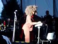 Erykah Badu and her drum machine.