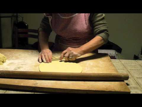 Traditional pici-making