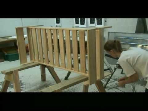 beds - Go to http://www.buildeazy.com/workshop/bunk-bed-1.html for the free plans. How to make a set of bunk-beds by BuildEazy. Bunk beds for the kids bedroom.