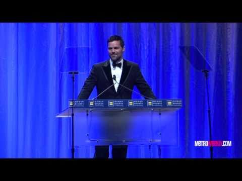 Ricky Martin en Cena HRC 2010 -