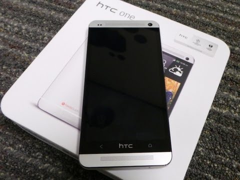 HTC One Unboxing
