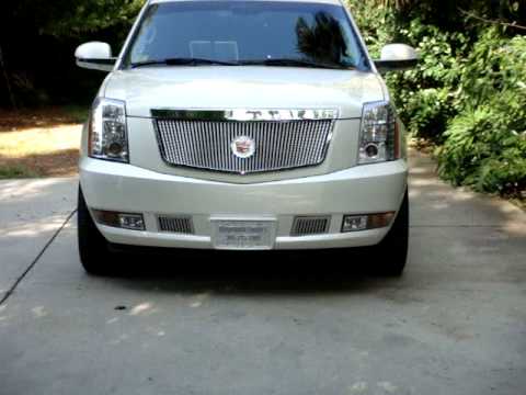 Whelen Hide-a-way LED System in a 2008 Cadillac Escalade Limo