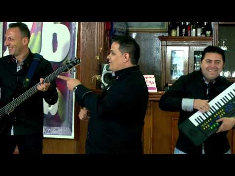 how to kiss on facebook