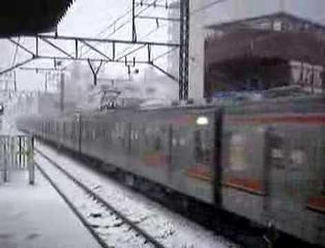 武蔵野線　新松戸駅