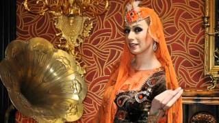 Roza Zergerli - Qacma menden ay Sevgilim / download / Azeri Milli Uslubda mahni - 2012 + lyrics