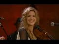 Robert Plant & Alison Krauss - Please Read The Letter (Live) Robert Plant & Alison Krauss - Please Read The Letter (Live)