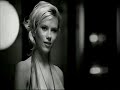 scarlett johansson - hips don't lie