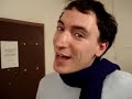 Vertepska pesma iz Vojvodine.Christmas song from Vojvodina.Moze li covek da zivi bez srca? Moze li Srbija bez Kosova i Metohije? Bez srca i duse svoje? Sve dok srce u grudima srpskim kuca, Kosovo je srpsko! Jer ne moze covek da zivi bez srca, ni Srbija bez Kosova i Metohije!!!Izvodi: Srdjan Asanovic.Performed by Srdjan AsanovicRecorded by Natasa Gajic.