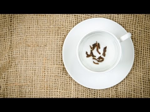 how to read tea leaves