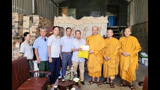 Chùa Ba Vàng tặng quà đối tượng chính sách dịp Đại lễ Phật đản 2022