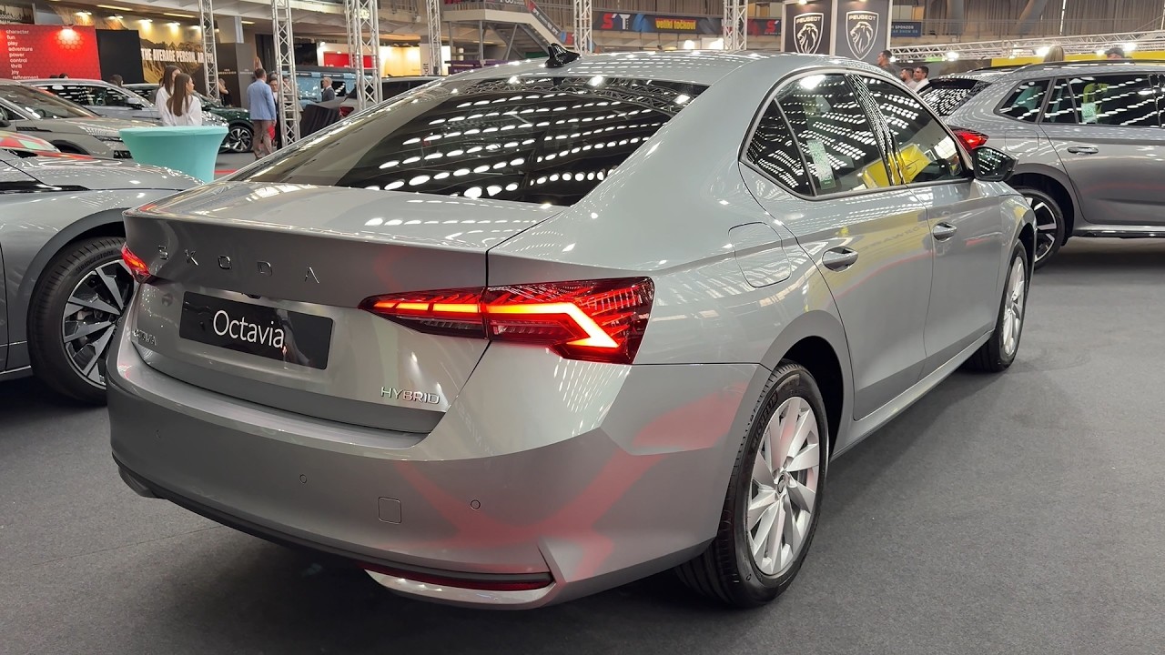 SKODA OCTAVIA FACELIFT 2026 - FULL WALKAROUND & details (NEW AMAZING COLOR)