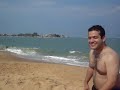 Quinquinho IBPA com os seios de fora Quinquinho IBPA com os seios de fora