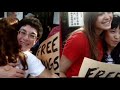 FREE HUGS @ ASAKUSA - JAPAN screen 4