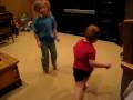 Kids-Dancing-to-Appl
