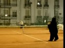 テニス Match Human vs Gorila
