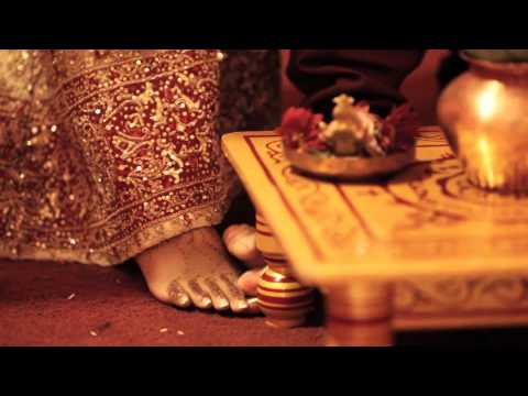 chicago indian wedding - http://delackmediagroup.com/blog/?p=697 The Mandir, or Hindu temple, is an amazing structure. Typically very ornate and built with beautiful architectural fe...