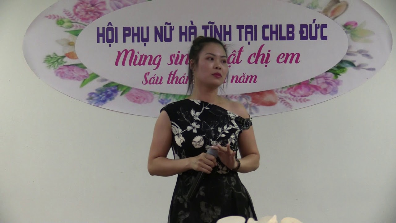 BÙI THU PHƯƠNG MỞ ĐẦU ĐÊM MỪNG SINH NHẬT PHỤ NỮ HÀ TÌNH