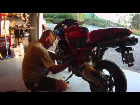 how to bleed tl1000r clutch