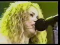 shakira performs in argentina