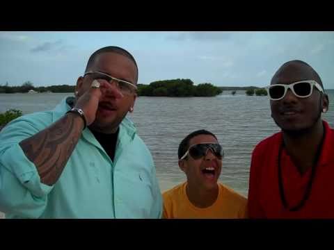 Miguelito, El Sujeto & Franco El Gorila @ Filmacio - n De Maquinando Remix (2011)