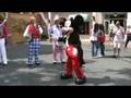 ハイテンションなミッキーマウス Maestro Mickey Mouse at the Disneyland Fire Department