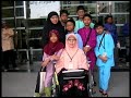 song - IBUSinger - Faridah M Amin80s singer from singaporeIbuNyanyian Faridah M AminAduhai Inu engkau cahaya Yang Menerangi alam hidup ku Sehingga Aku telah dewasa Kau lah syurga kuAku berjaya dalam hiupku sebagaimana yg kau harapkanKetika Engkau mengasuhi kuPenuh Kasih SayangKini apalah ertinyasemua nya tanpa dirimukau pergi mengninggalkan dalam kesediahandisyawal muliaAduhai ibu tempat bermanjaairmata ku dan hati pilusetiap waktu ku mengenangkanBelai Kasih muAku bersyukur kepada tuhanhidup ku dalam kesempurnaanbersama dia penganti diri muoh ibu...oh ibu.. oh ibu