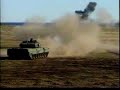 Stridsvagn 122 avfyrar kanonen