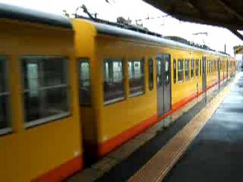 近鉄富田行き発車