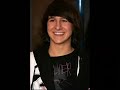 pictures of mitchel musso and jason dolley played to the music of jesse mccartney. 