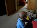 videos de Aidan can walk AND clap ^_^