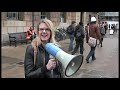 Some clips from my recent trip to Cambridge. What a lovely city. Thanks to Simon for putting me on the train there. Piano track is by Yann Tiersen, from soundtrack to 