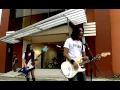 Squeezers: Field Trip official PV