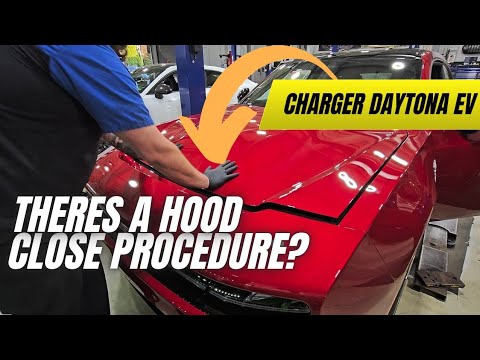 Problemas en el capot del Dodge Charger EV