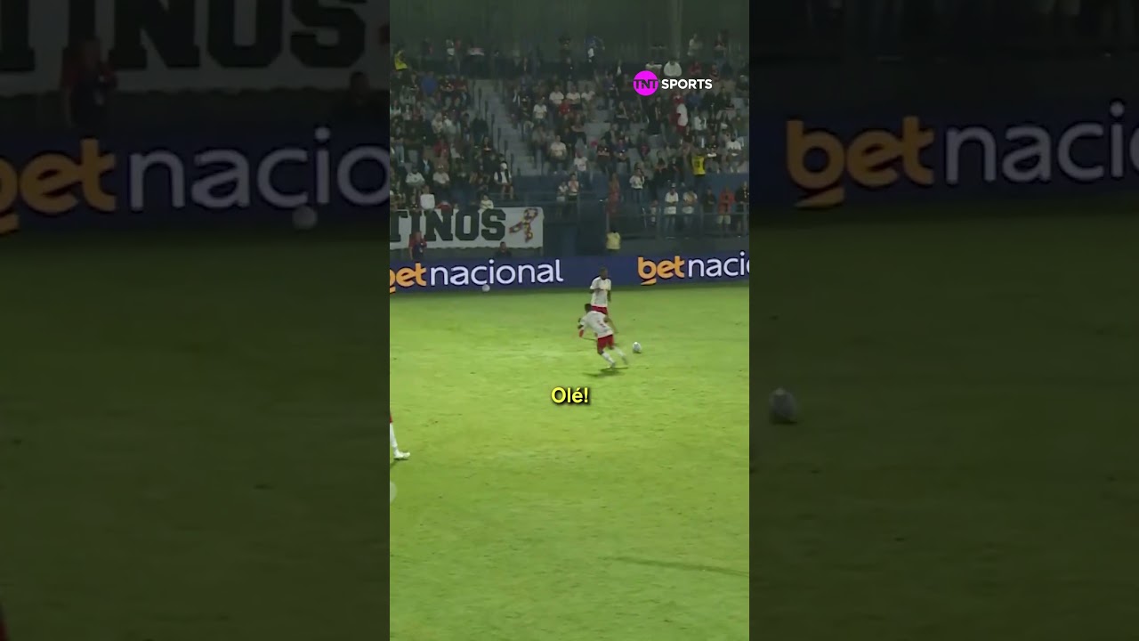 O BRAGANTINO LANÇOU O OLÉ PRA CIMA DO MENGÃO! #shorts