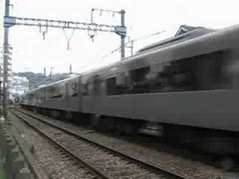 黒い2100形