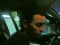 A bomba de gasolina a dar luta !