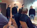 kauppakorkeakoulun ylioppilaskunnan laulajat esiintyv�t kvartetin voimin chivas regal -kvartettikilpailussa 13.3.2008