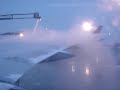 Deicing a 777 300